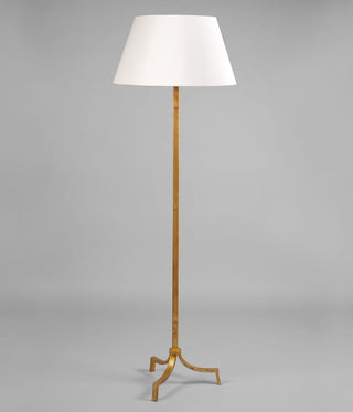 Evry Tripod Lamp